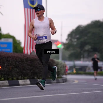 Runner Photo 4649685