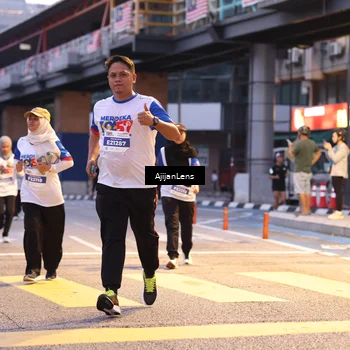Runner Photo 4649710
