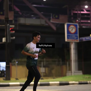 Runner Photo 4649726