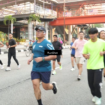 Runner Photo 4649751