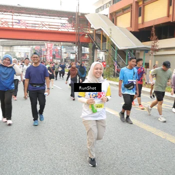 Runner Photo 4649763