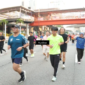 Runner Photo 4649904