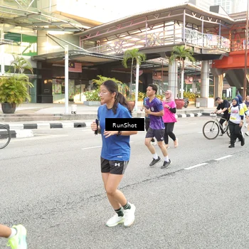 Runner Photo 4649909