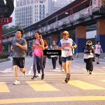 Runner Photo 4650026