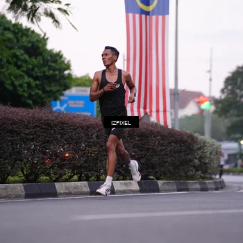 Runner Photo 4650046
