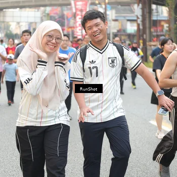 Runner Photo 4650065