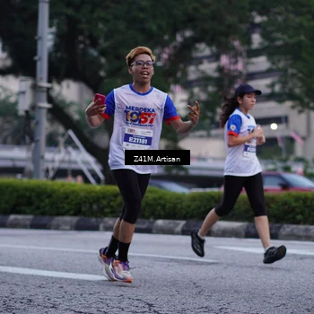 Runner Photo 4650092