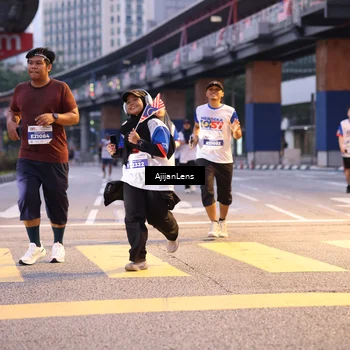 Runner Photo 4650113