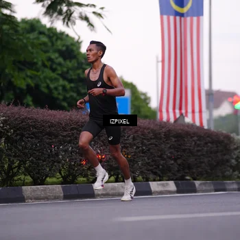 Runner Photo 4650169