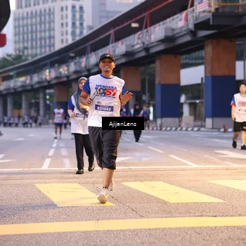 Runner Photo 4650178