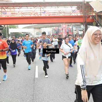 Runner Photo 4650276