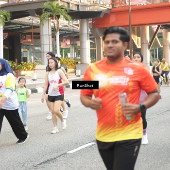 Runner Photo 4650296