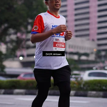 Runner Photo 4650323
