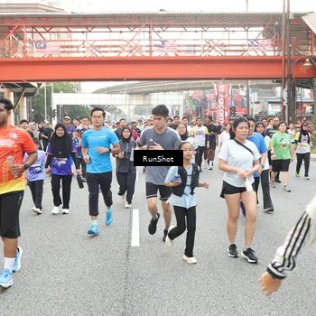Runner Photo 4650339