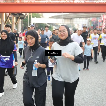 Runner Photo 4650352
