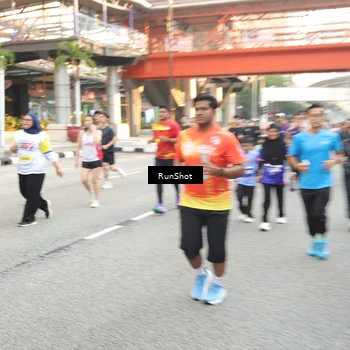 Runner Photo 4650369