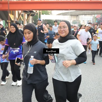Runner Photo 4650378