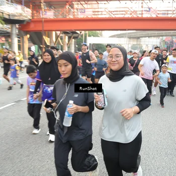 Runner Photo 4650443
