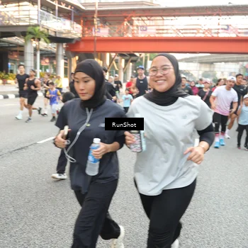Runner Photo 4650479