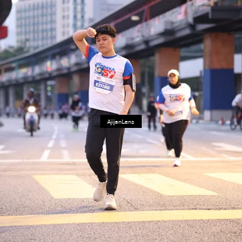 Runner Photo 4650485