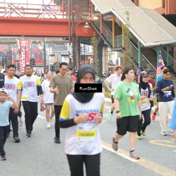 Runner Photo 4650490