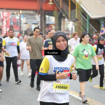 Runner Photo 4650496
