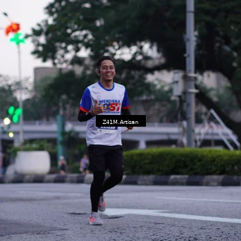 Runner Photo 4650511