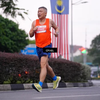Runner Photo 4650576