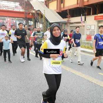 Runner Photo 4650621