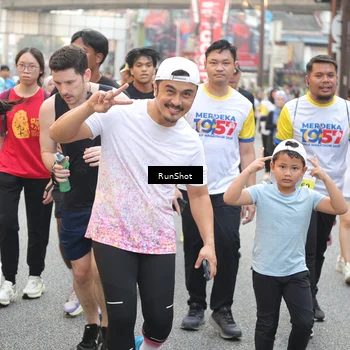 Runner Photo 4650624