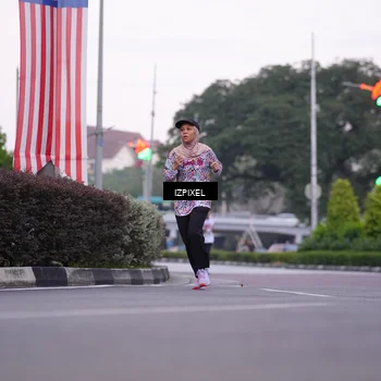 Runner Photo 4650648