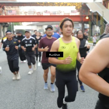 Runner Photo 4650673