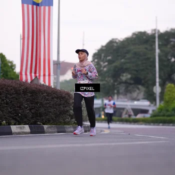 Runner Photo 4650726