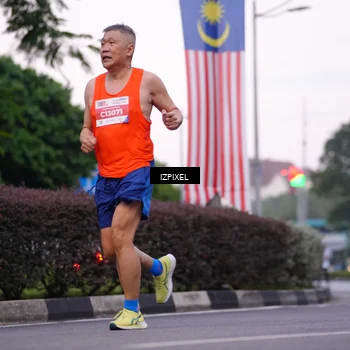 Runner Photo 4650750
