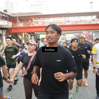 Runner Photo 4650860