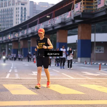 Runner Photo 4650875
