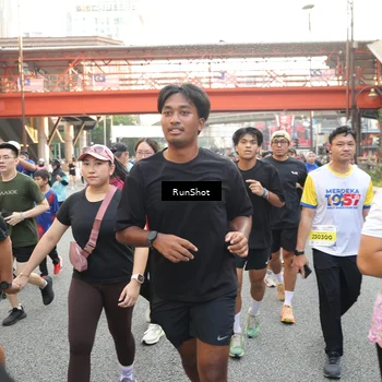 Runner Photo 4650887
