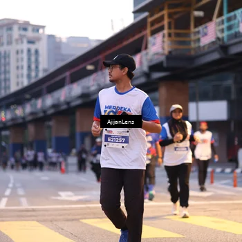Runner Photo 4650925