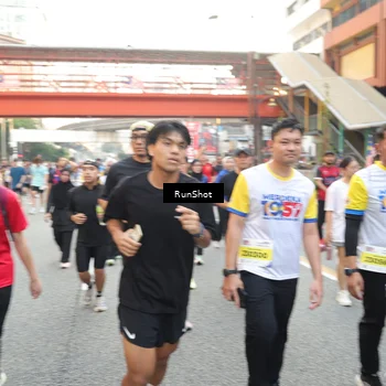 Runner Photo 4650941