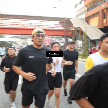 Runner Photo 4650955