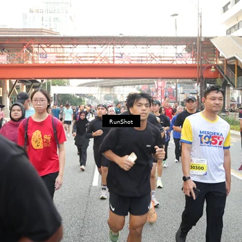 Runner Photo 4650956