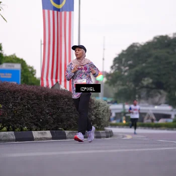 Runner Photo 4650973
