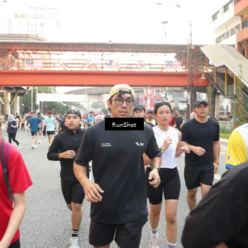 Runner Photo 4650980