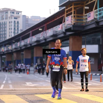 Runner Photo 4651024
