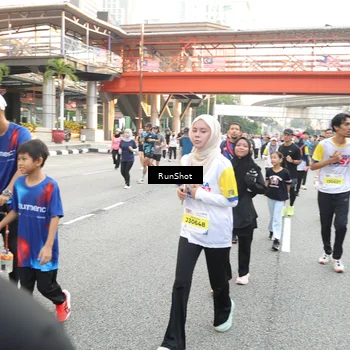 Runner Photo 4651039