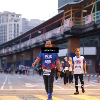 Runner Photo 4651043
