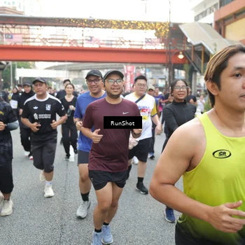 Runner Photo 4651092