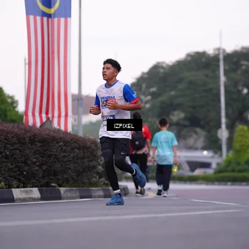Runner Photo 4651237