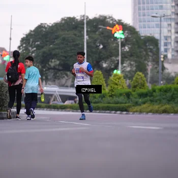 Runner Photo 4651273