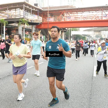 Runner Photo 4651282